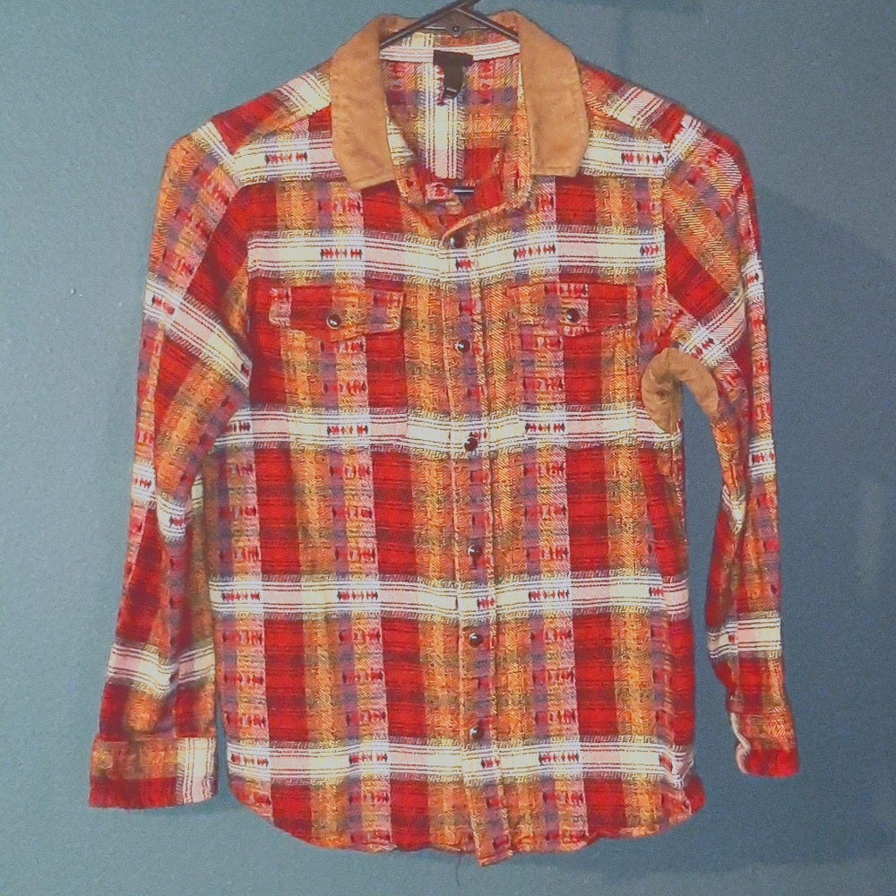 Western style snap button down